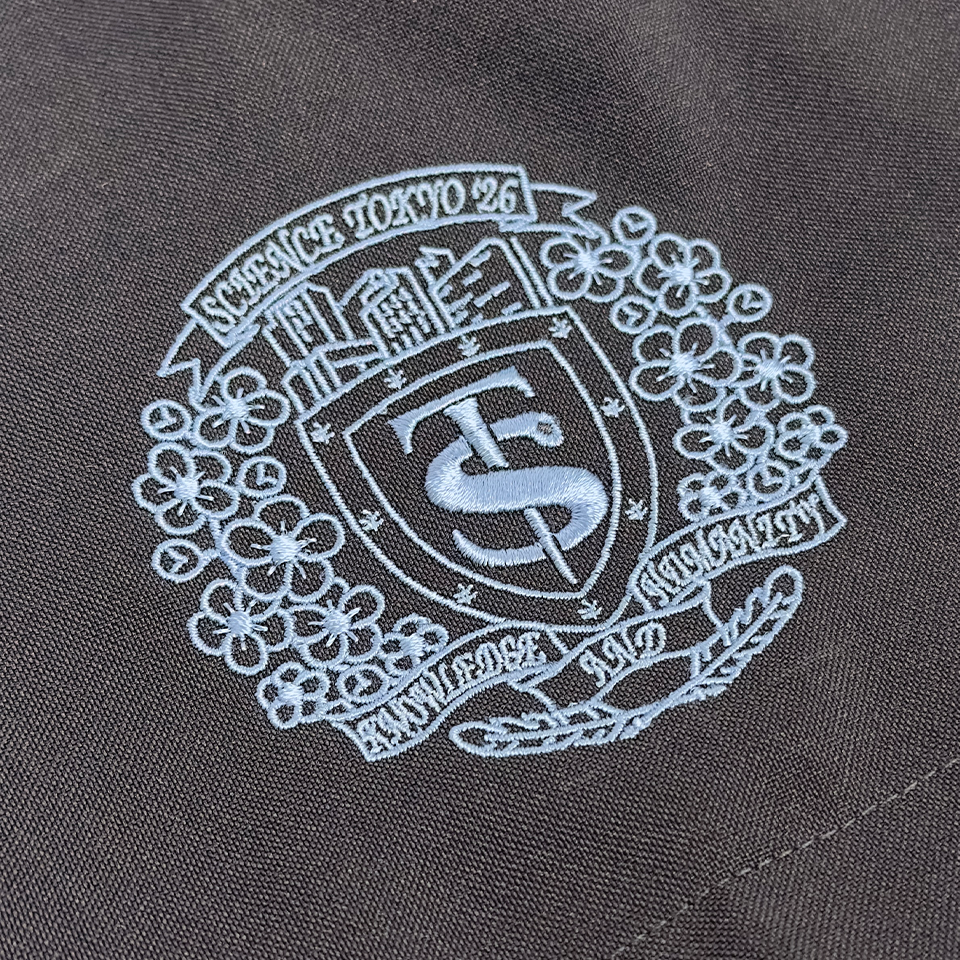 東京科学大学医学部医学科5年様　スクラブデザイン刺繍